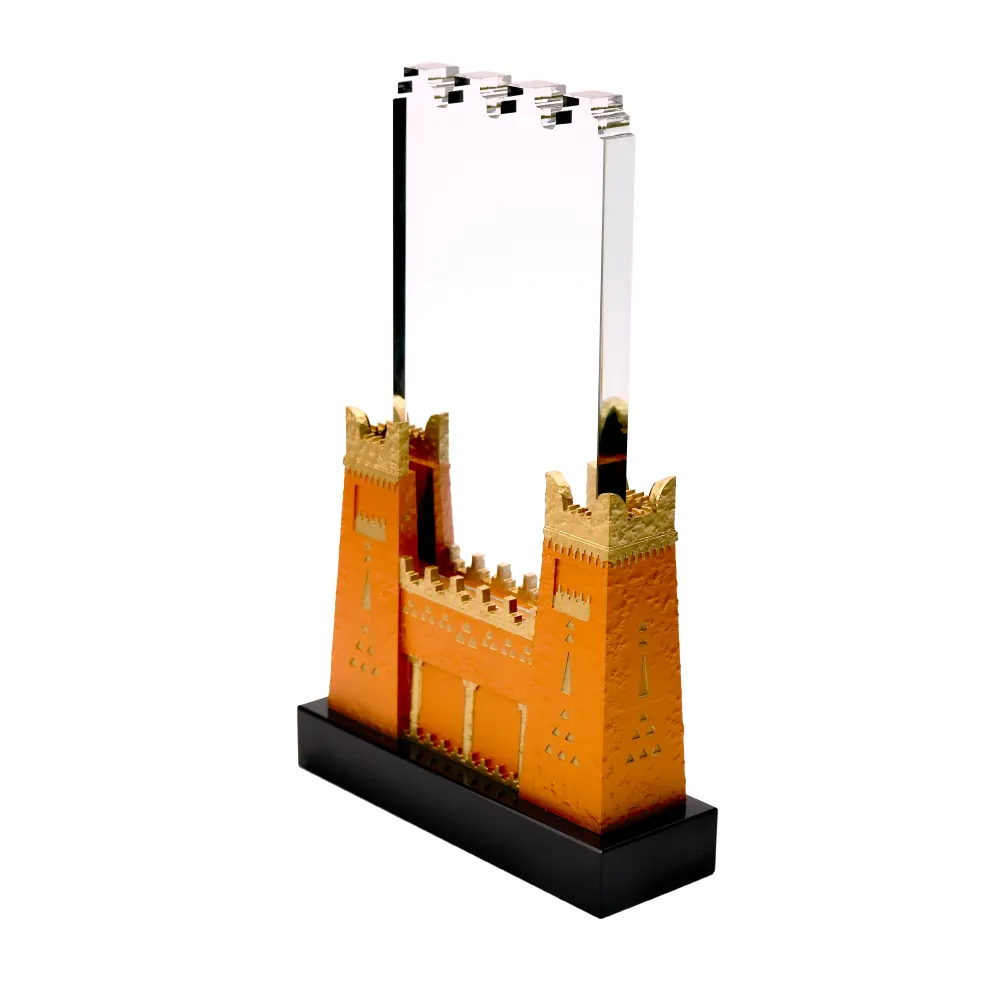 Castle-Design-Crystal-Award-CR-30-2.webp