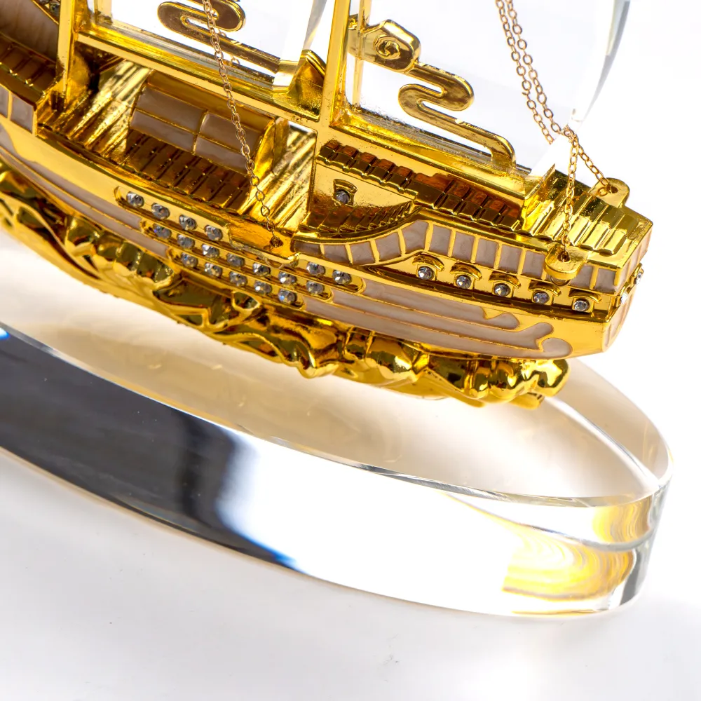 Golden-Boat-Shape-Memento-in-Metal-with-Glass-Base-TR-07-Side-View.webp