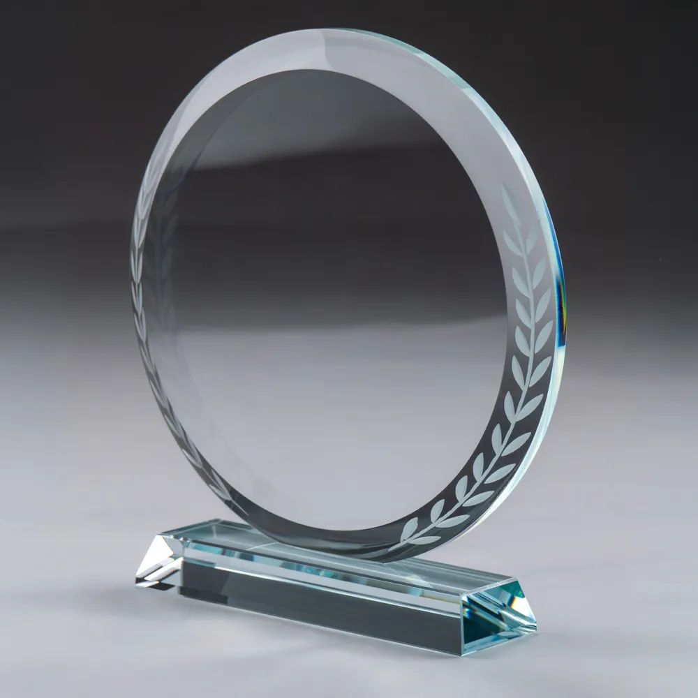 Round-Clear-Crystal-Award-with-Engraved-Leaves-CR-32-View.webp